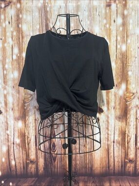 Women’s Black Twist-Front Crop Top